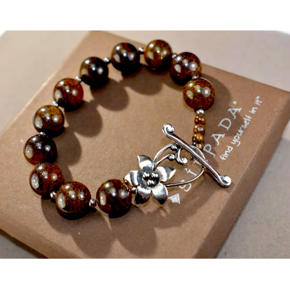 Silpada Vintage Sterling with Bronzite Beads and a Beautiful Flower Toggle Clasp
